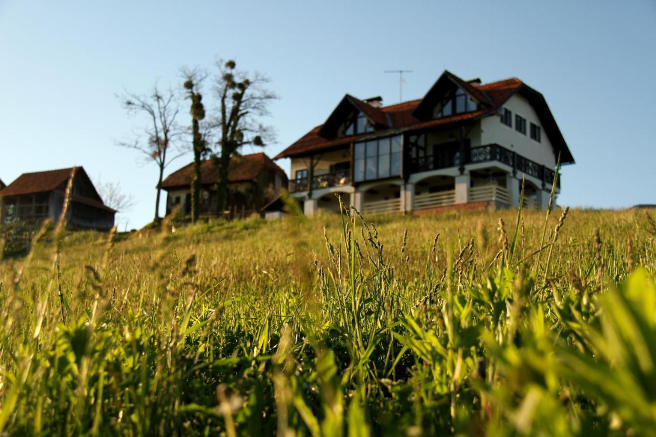 Ferienwohnung Wooden Fairytale Lesicno Exterior foto