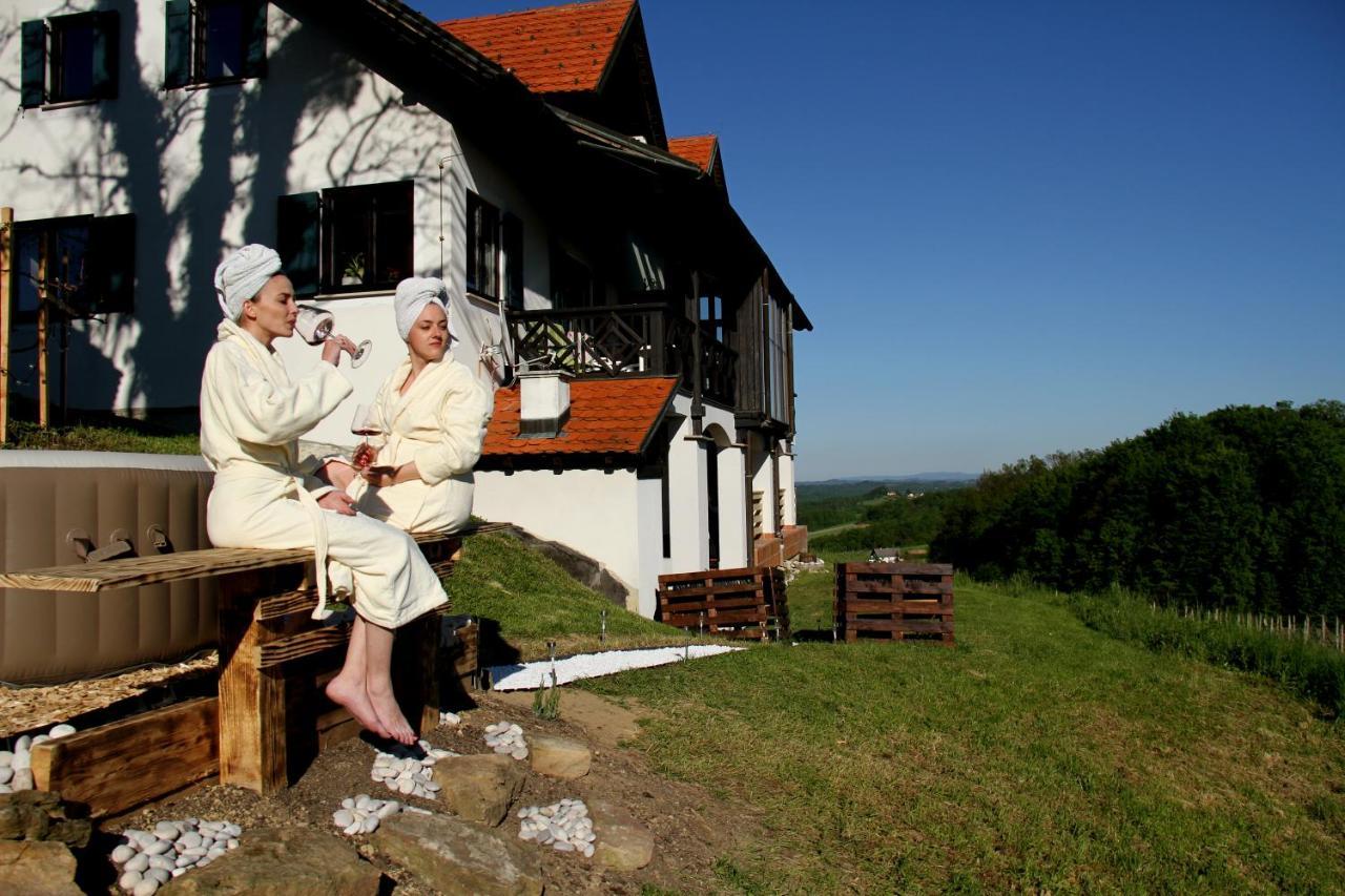 Ferienwohnung Wooden Fairytale Lesicno Exterior foto